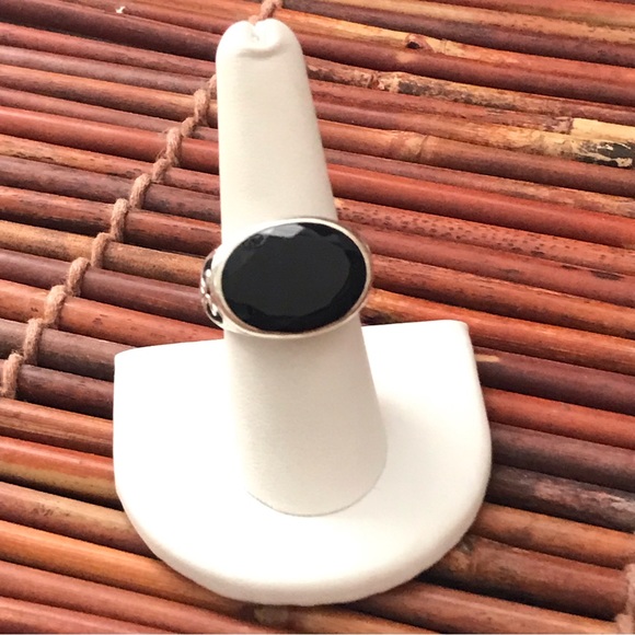 Silpada Sterling Silver Black Chalcedony Ring Size 7.5 - Picture 5 of 9